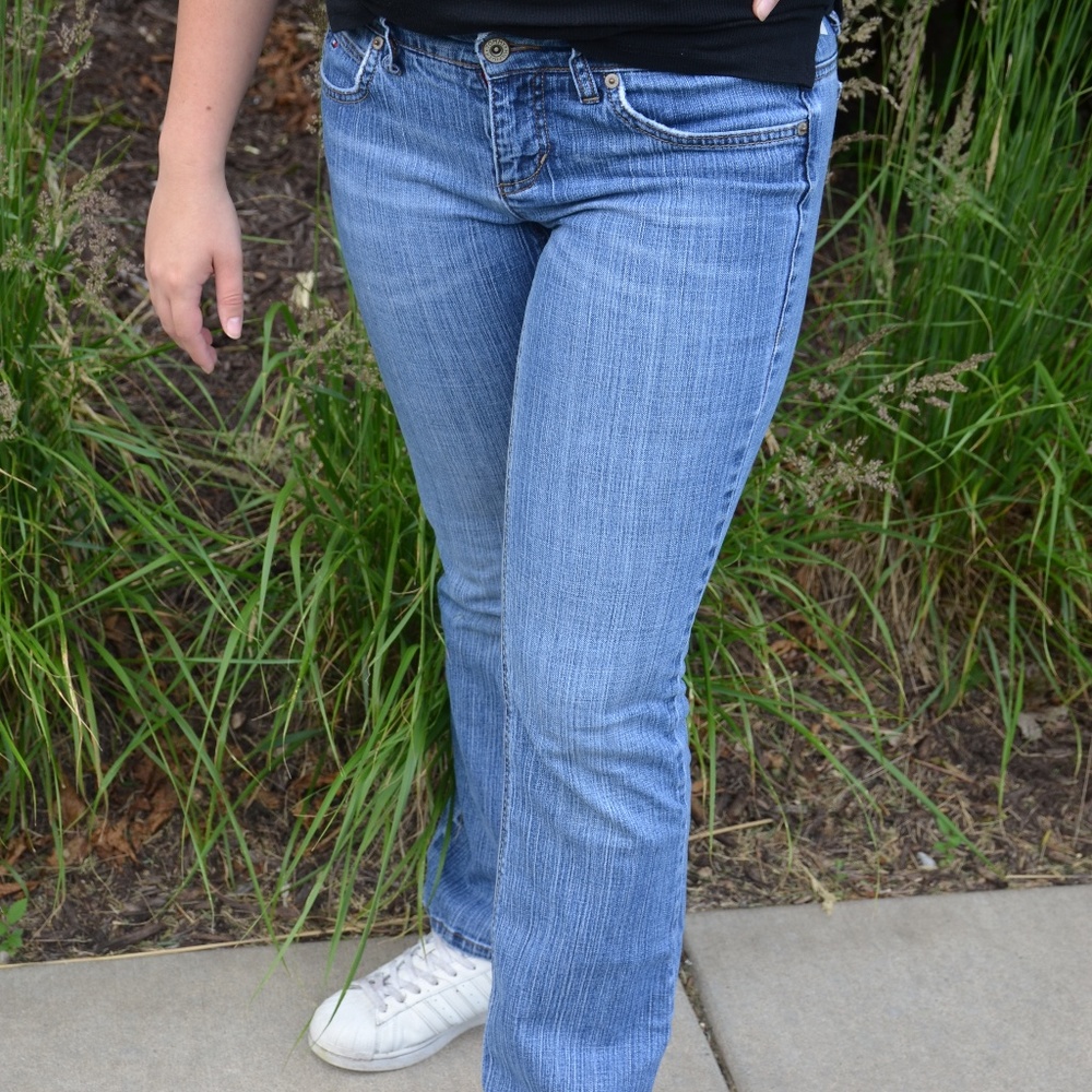 Modern Rise Bootcut Tommy Jeans